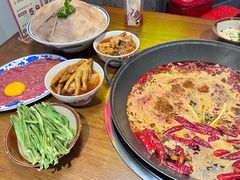 -萍姐火锅·公路夜市(武汉首店)
