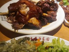 -清风园肘子馆(万家大激店)