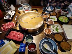 牛骨原汤锅-左庭右院鲜牛肉火锅(新梅广场店)