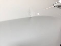 -鲨鱼皮汽车凹陷玻璃修复(静安店)