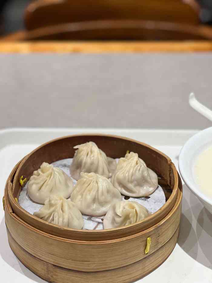 上海富麦小笼(美罗城店)-"美罗城6楼的大食代上海弄堂里,富春小笼的.