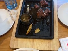 -必胜客(WOW昙华林店)