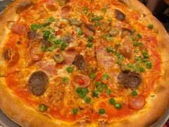 -WOLFGANG PUCK KITCHEN & BAR(迪士尼小镇店)