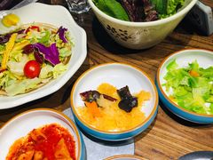 -明洞阿姨·韩式酱蟹烤肉·创意料理(三元桥店)