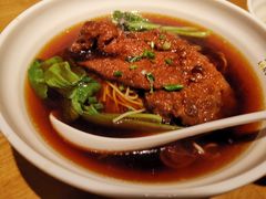 红烧大排冷面-弄堂咪道-饭香·面香·馄饨香(钦州北路田尚坊店)