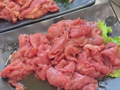 -啊美丽炭火烤肉(滑翔一店)
