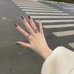 -LILY NAILS美甲美睫