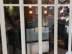 门面-唐宫小聚(新港中心店)