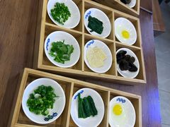 -桥香园云南过桥米线(红龙井店)