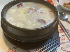 -益百岁牛尾汤(香山路店)