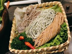 -湊湊火锅·茶憩(打浦桥日月光店)