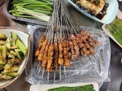 -小山羊功夫串·泰安烧烤·海鲜小炒老地摊店