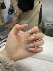 -尤米一站式美甲美睫