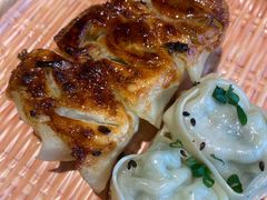 -老电影院饺店(休宁店)