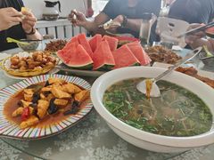 -天天向上素食餐厅(五台山店)