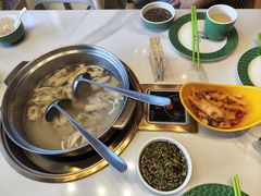 -润园四季椰子鸡火锅(欢乐海岸店)