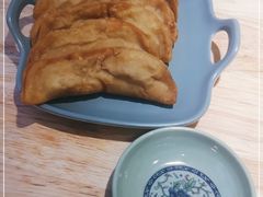 -老新隆牛肉锅贴(新街口店)
