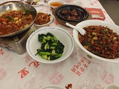 -堂瓦里·33年传统赣菜(第一街区店)