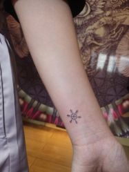 -AC TATTOO 纹身
