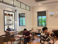 -星巴克臻选(广州沙面店)