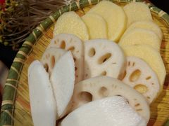 -王婆乔鲜鱼自助火锅(蜀汉路店)