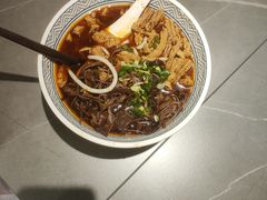 -粉吖吖·邵阳米粉(体育西路店)
