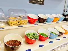 自助调料区-云中鱼蒸汽石锅鱼(川沙百联店)