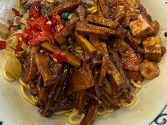 -梅溪·小伙子干挑面(安吉总店)