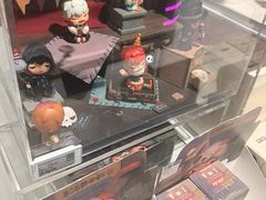 -泡泡玛特POPMART(上海环贸iapm商场店)