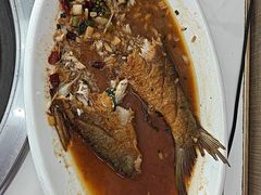 -丹水桥地锅鱼·翘嘴鲌·地方特色全鱼宴(丹江口大坝店)