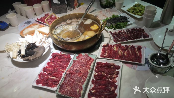 食潮汕头鲜牛馆(望京保利店)图片