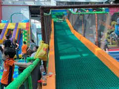 -蒙特利亲子乐园