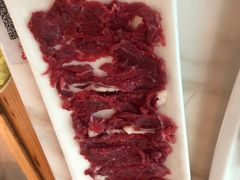 现切鲜嫩牛肉-为什么牛潮汕牛肉火锅(中信广场店)