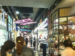 -南京时尚莱迪购物广场(正洪街店)