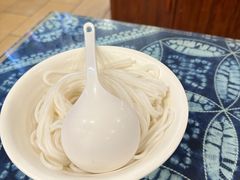 -桥香园云南过桥米线(金马碧鸡店)