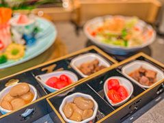 -铭牛烧肉·和牛海鲜自助(高新月牙湖店)