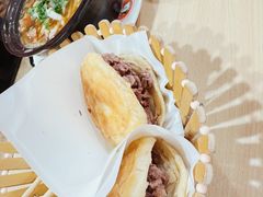 -闫家驴肉老店(华电一校店)