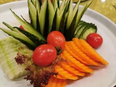 -呼和浩特市融桥商贸有限公司-停车场