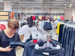 -宁波杉井奥特莱斯广场