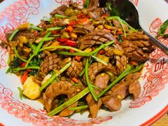 -俏湖兰·辣椒炒个肉(海沧店)