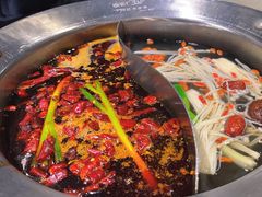 -钢管厂五区小郡肝串串香(南山店)