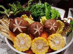 -捞神煲汤火锅(湖滨商业街店)