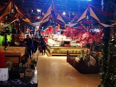 -釜御山海鲜烤肉火锅自助(新城市中心店)