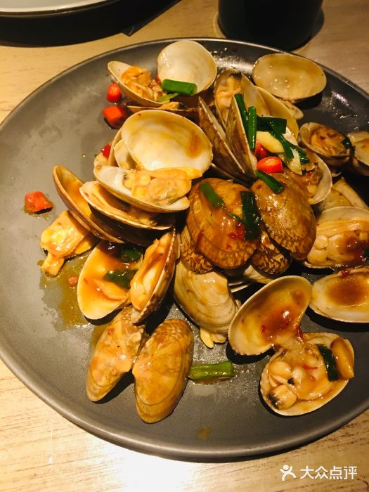 上屿水产·闽南焗海鲜(鼓浪屿店)辣炒花蛤图片