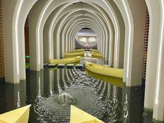 -涨巢·潮玩水疗局