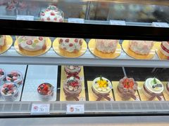 -花花卷卷·鲜食蛋糕(静安久光百货店)