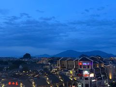 -四月吧餐厅(正阳步行街店)