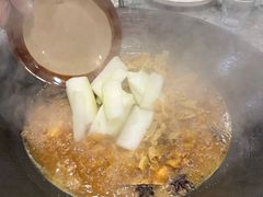 -三里屯土灶炖公鸡地锅鸡(江东店)