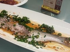 -湖锦酒楼·32年地道湖北菜(光谷店)
