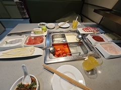 -海底捞火锅(杭州滨江九宜城店)